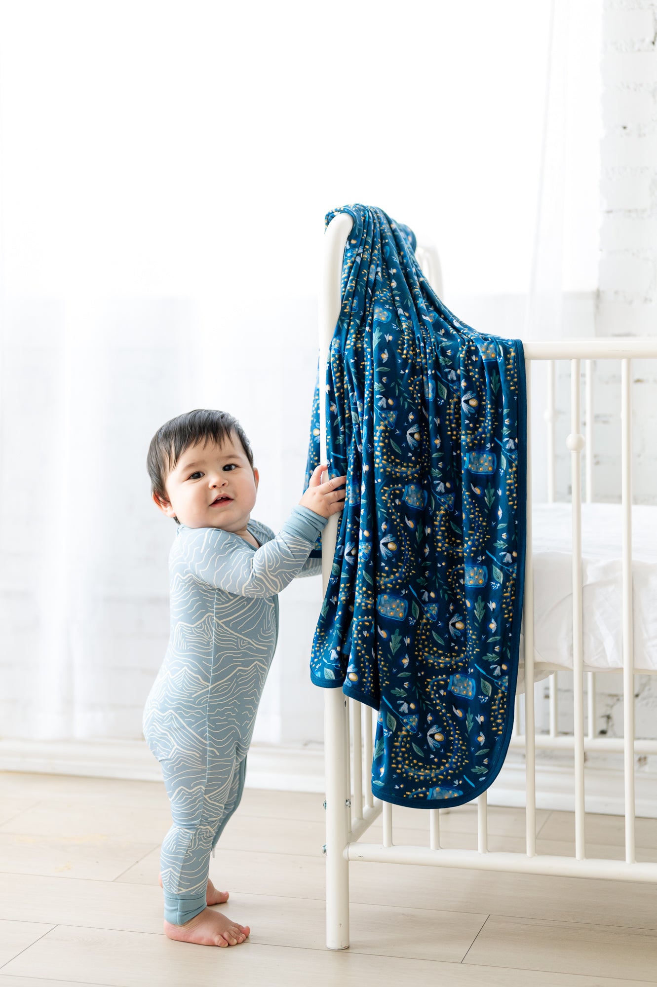Catching Fireflies "Huggy Me" Blanket