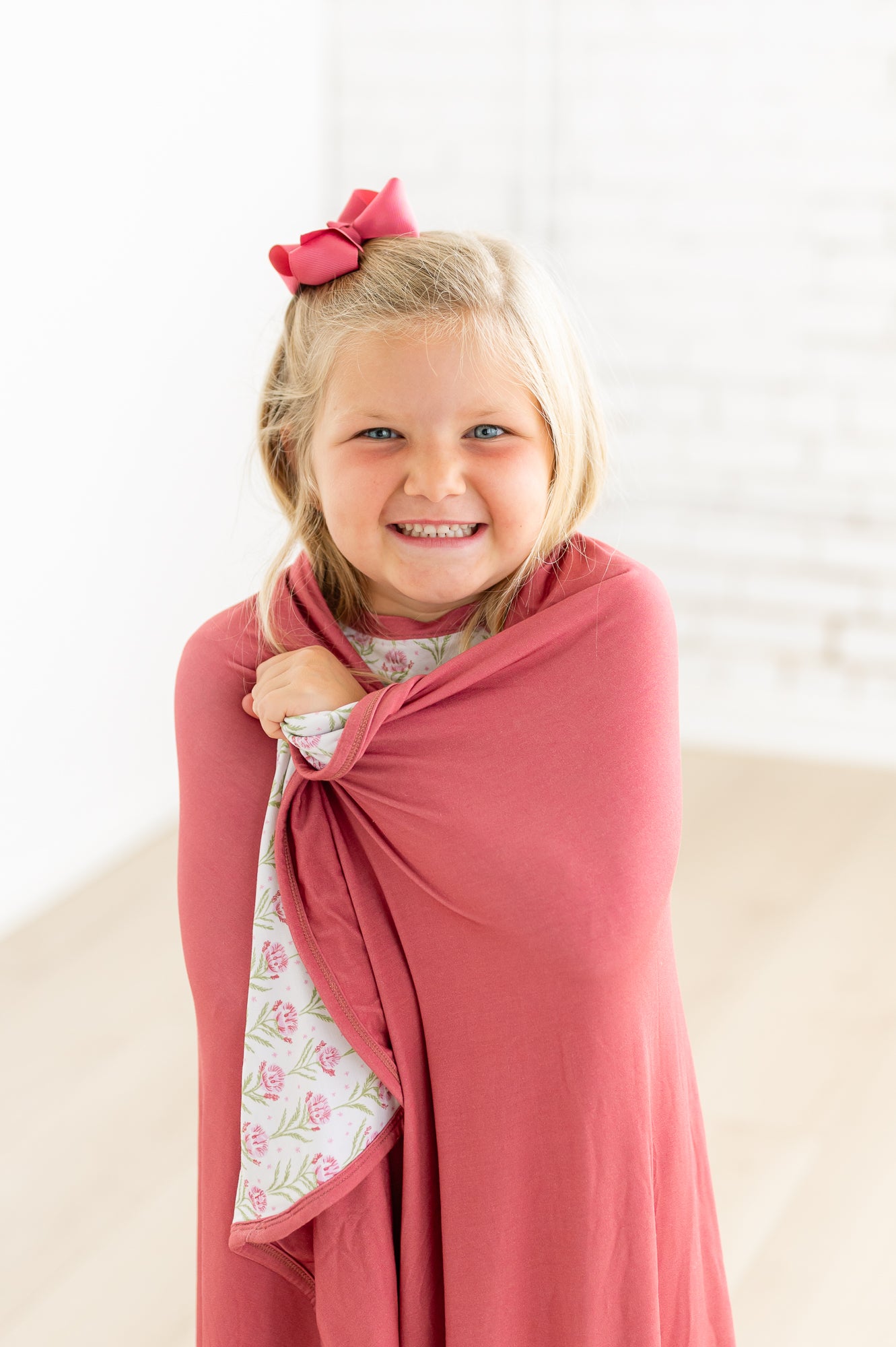 Blooms and Stars "Huggy Me" Blanket