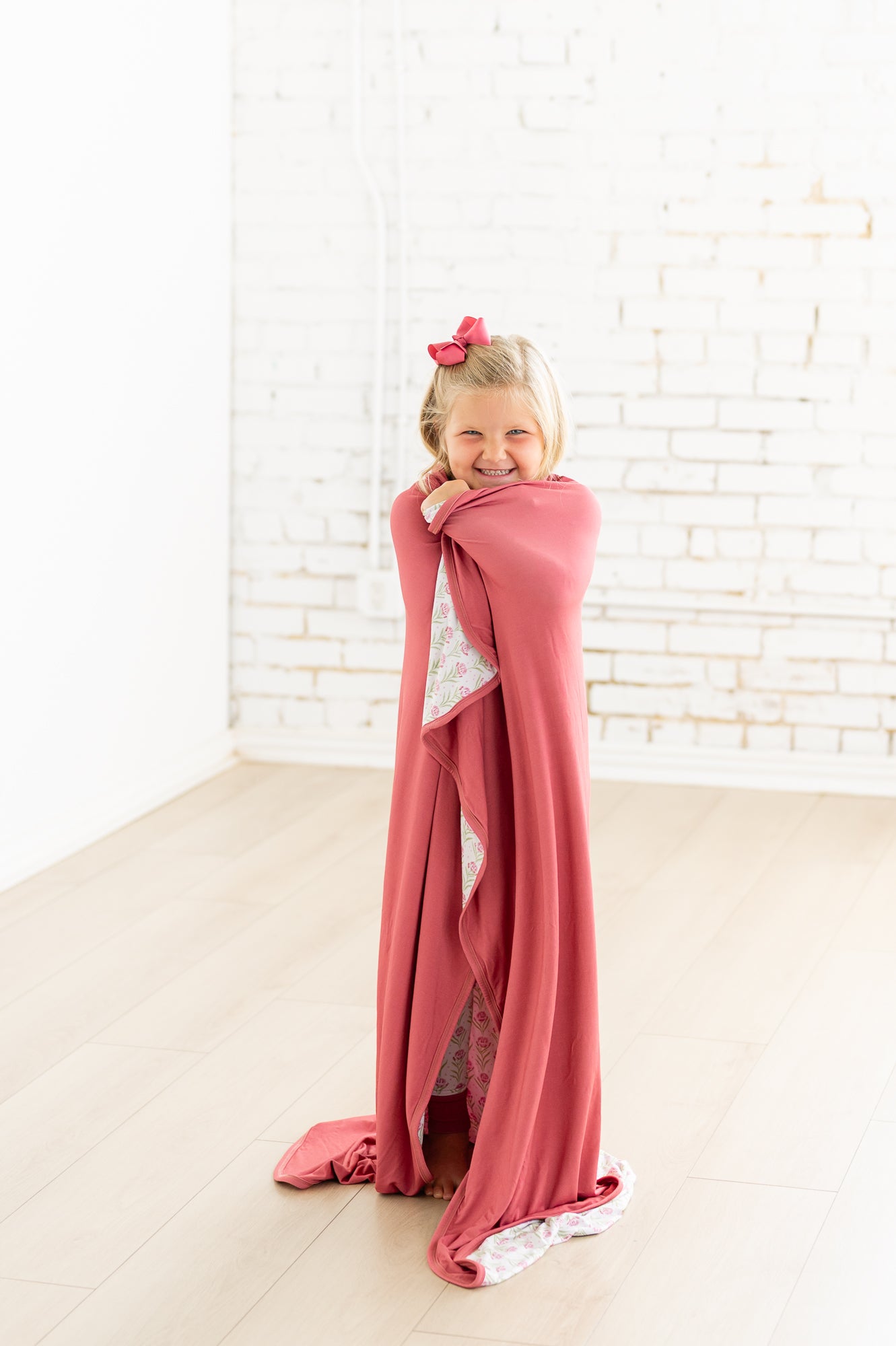 Blooms and Stars "Huggy Me" Blanket