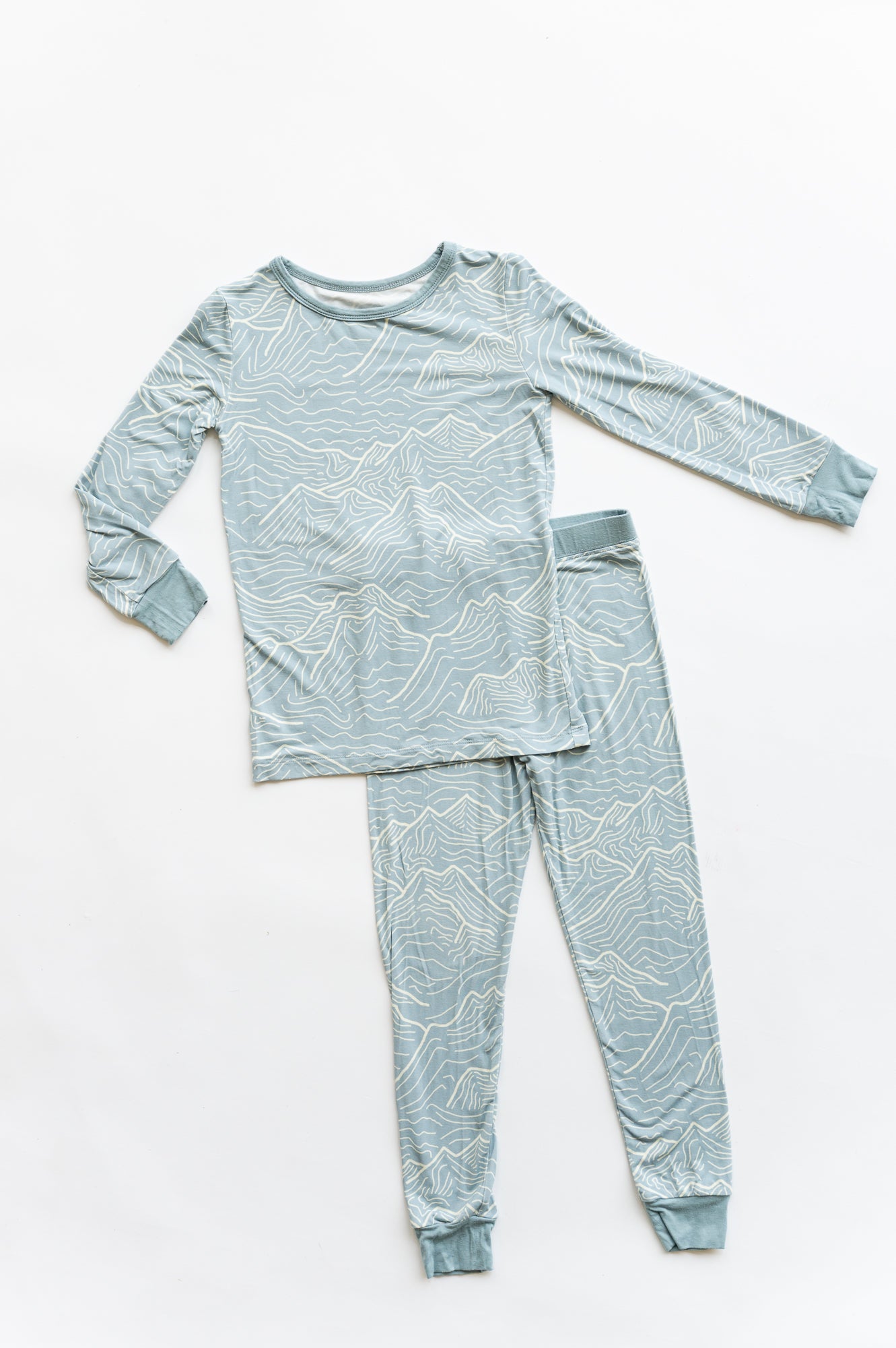 Mountain Mist Long Sleeve Pajama Set