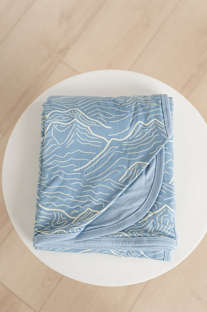 Mountain Mist "Huggy Me" Blanket