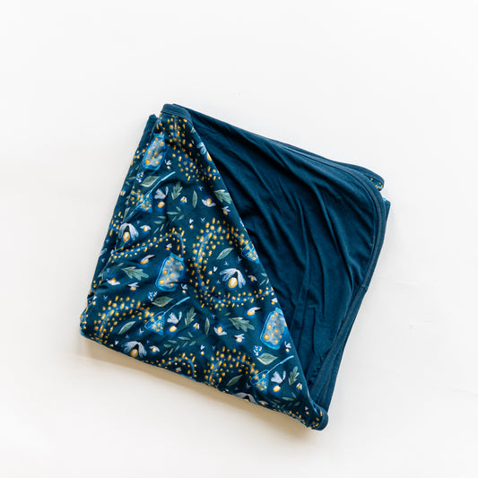 Catching Fireflies "Huggy Me" Blanket